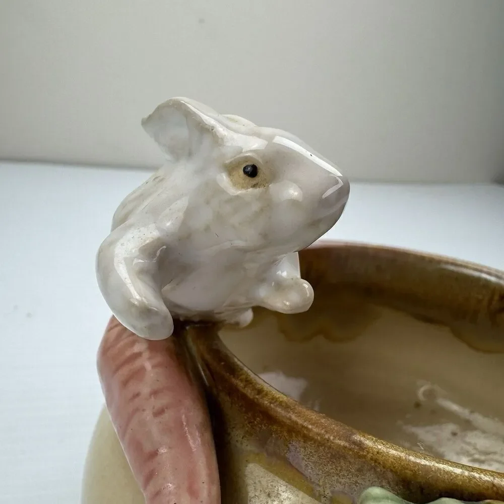 Vintage Easter Bunny Pottery Candy Bowl w Carrots Rabbit Spring Decor